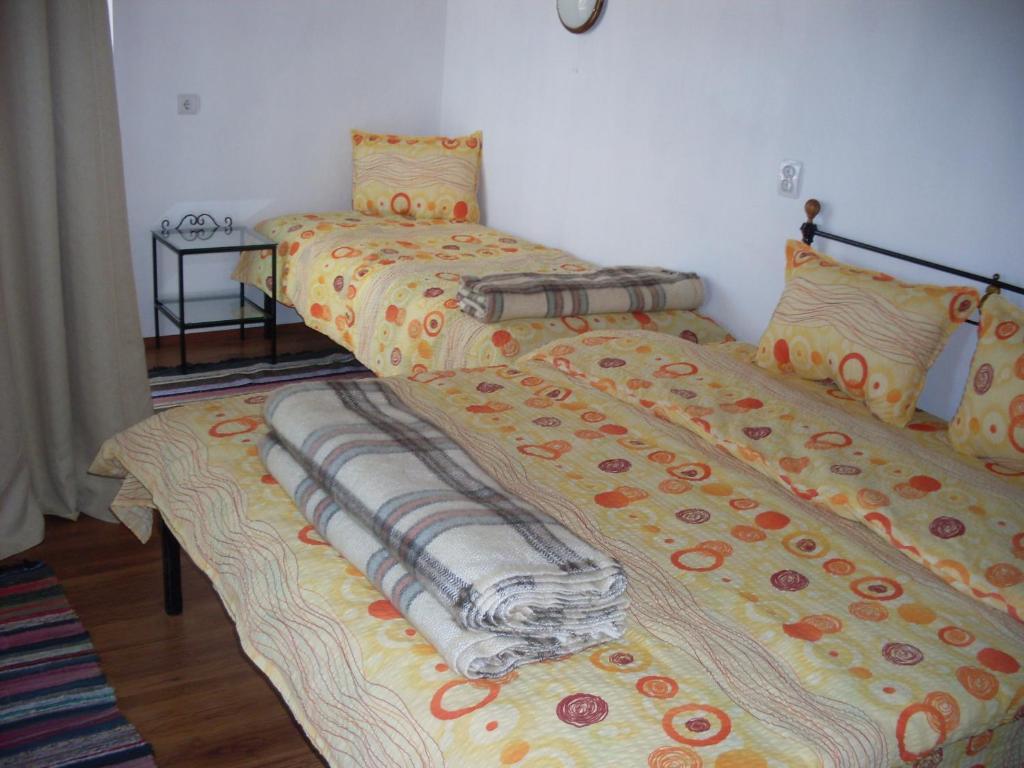 Tsutsovi House Hotel Kalofer Cameră foto