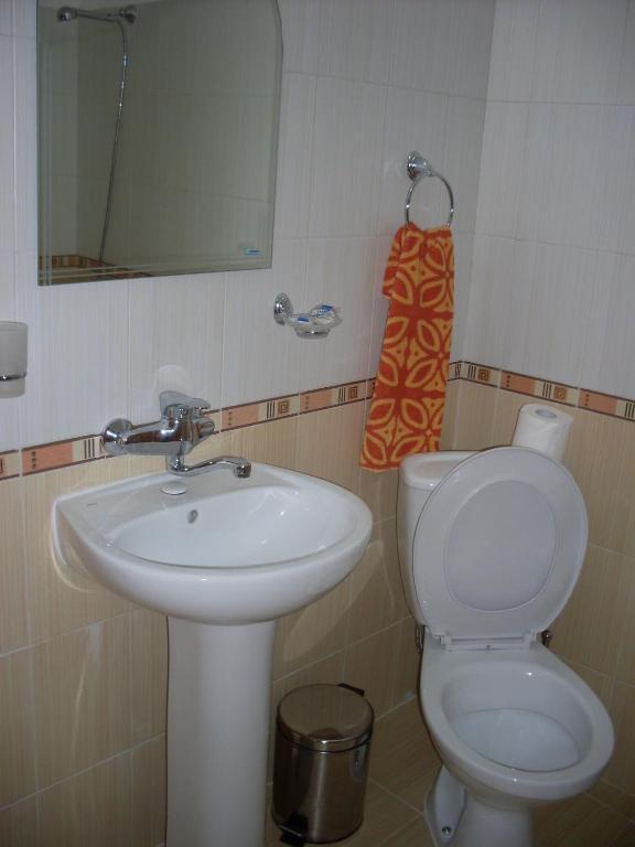 Tsutsovi House Hotel Kalofer Cameră foto